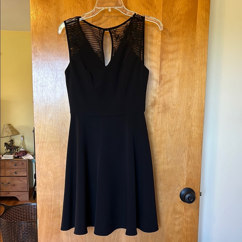 White House Black Market Dress - Picture 2 of 5
